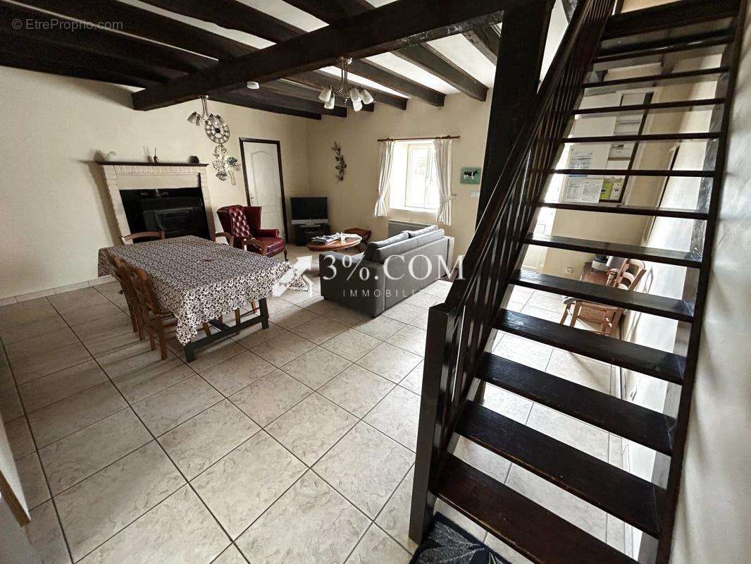 Maison à SAINT-DOLAY