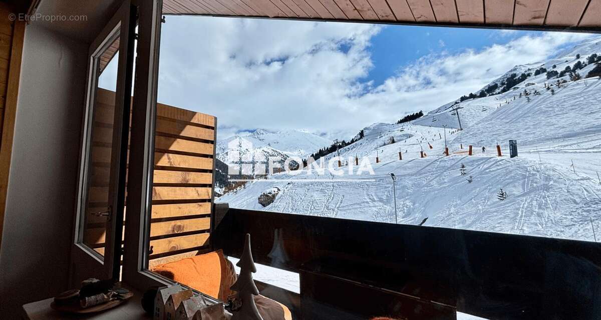 Appartement à LES ALLUES