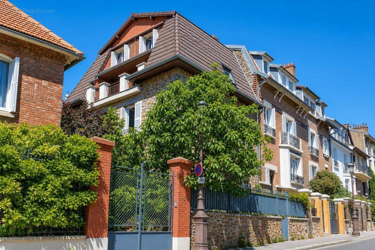 Maison à PARIS-20E