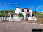 Maison à LA CLAYETTE