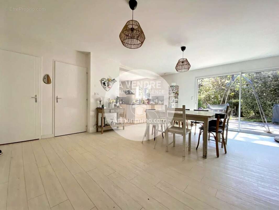 300 mètres de belles plages, maison familiale 5 chambres - photo 4