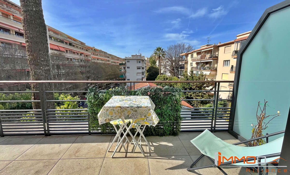 Appartement 59 m² à Cannes  - photo 3