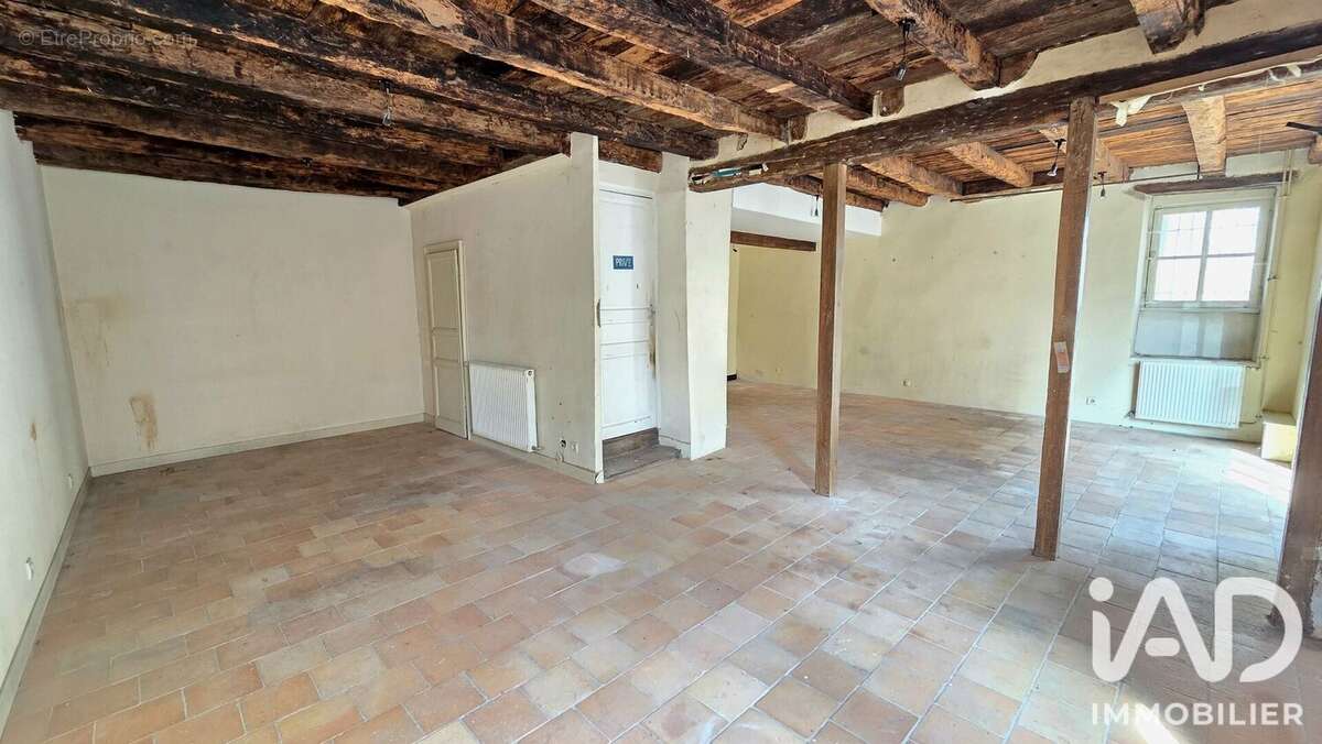 Maison 100 m² à Montmorillon  - photo 2