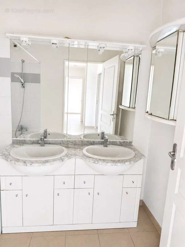 Vente Appartement Rochefort(17300) 170 000ï¿œ - photo 5