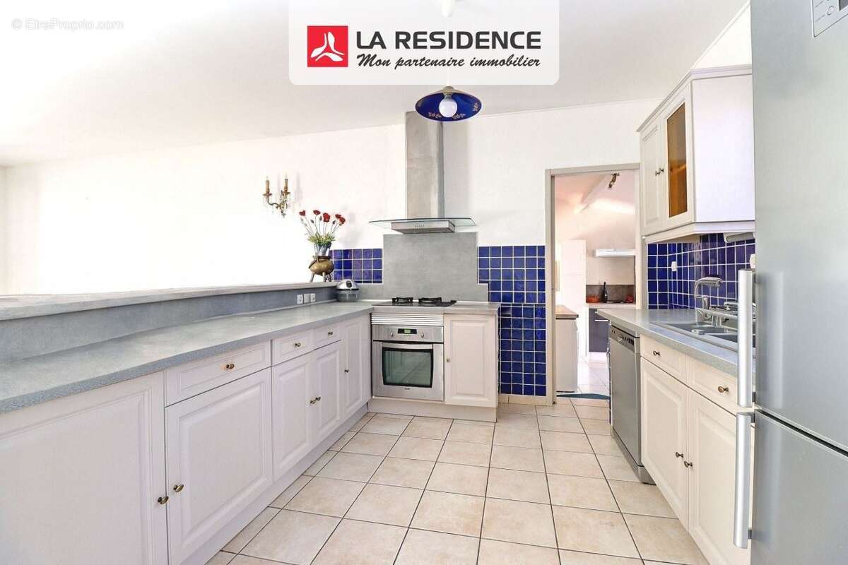 Maison à PUGET-SUR-ARGENS