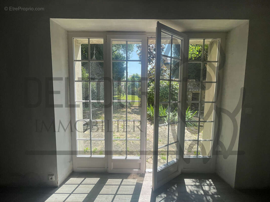 Maison à COULOMMIERS