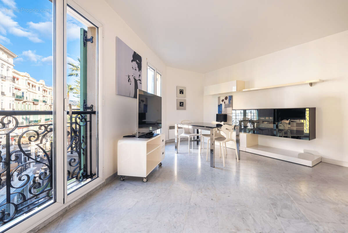 Appartement à MENTON