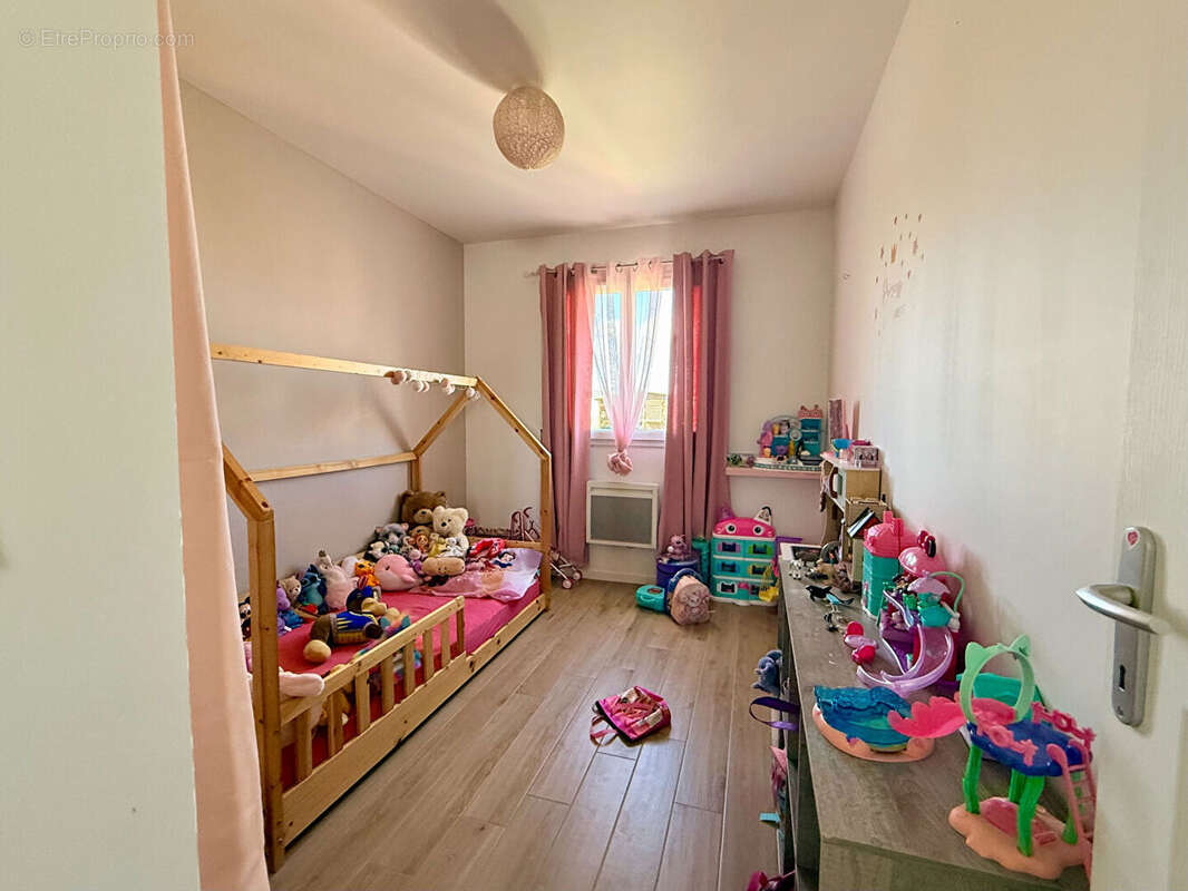 Maison 85m² à coutras - photo 7