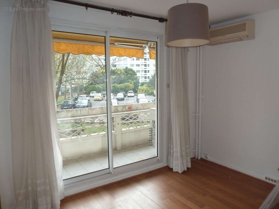 Appartement à LYON-8E