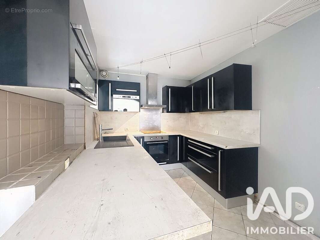 Photo 4 - Maison à MARSEILLE-13E