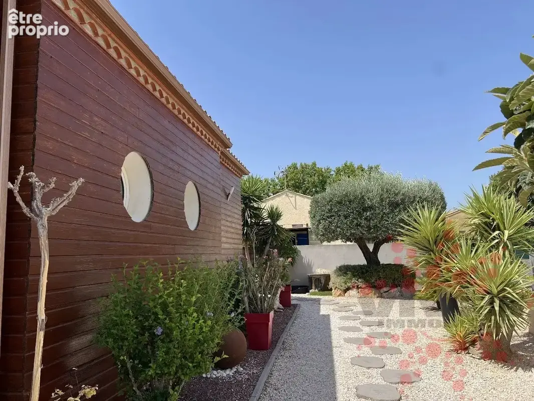Villa d'architecte 140m² de plain-pied avec terrasse et spa - photo 14