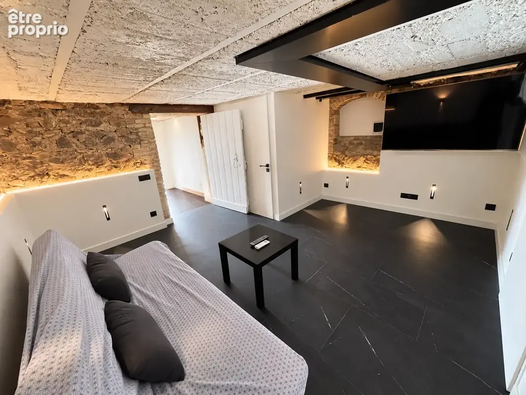 Propriété familiale rénovée avec piscine   sainte-foy-lès-lyon - photo 18