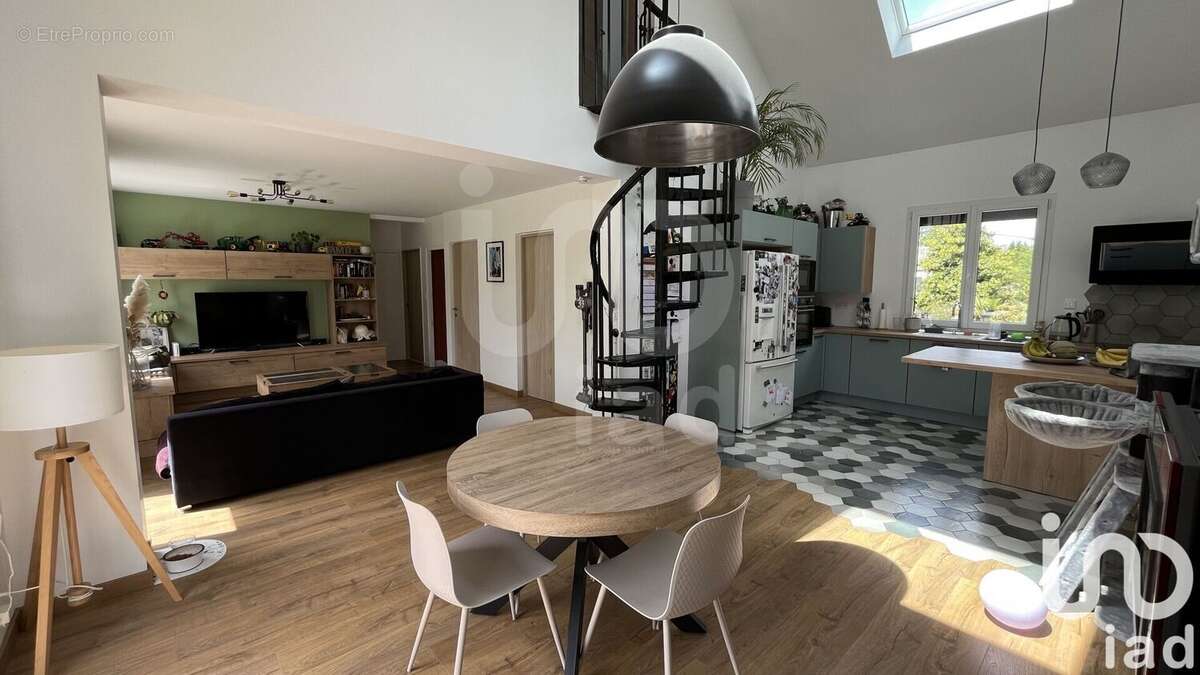 Photo 5 - Maison à SAINT-DENIS-EN-VAL