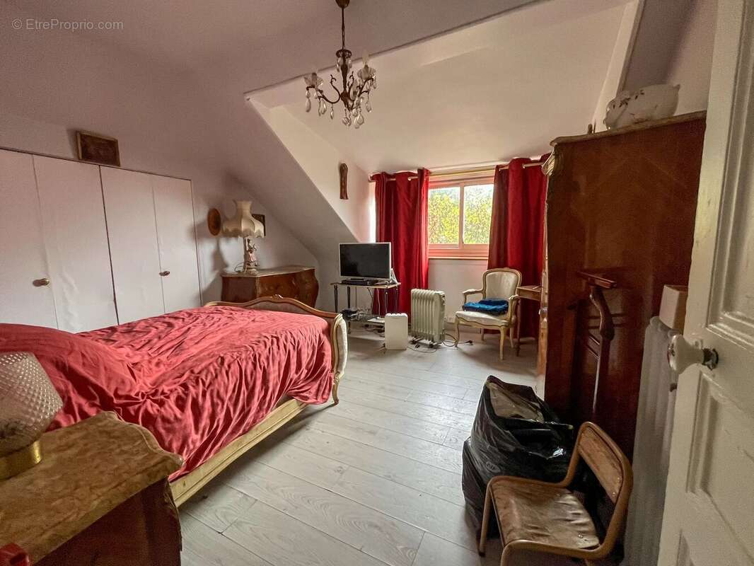 Appartement à LE RAINCY