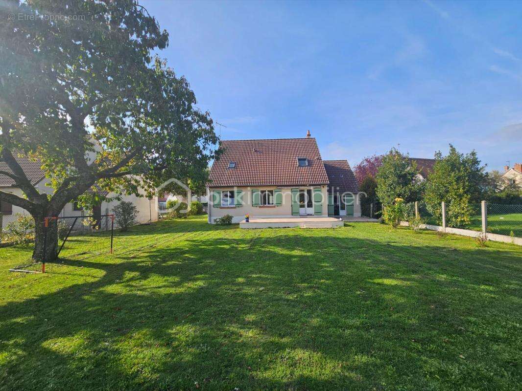 Maison à SULLY-SUR-LOIRE