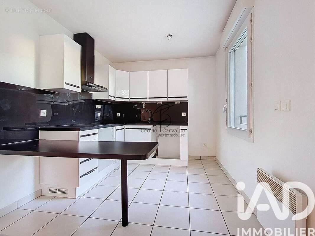 Photo 2 - Appartement à PONTAULT-COMBAULT