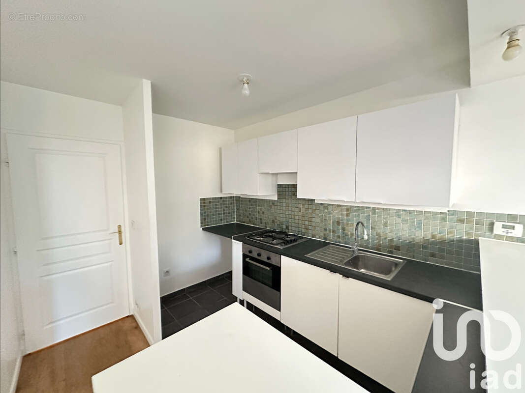 Photo 2 - Appartement à LE PLESSIS-TREVISE