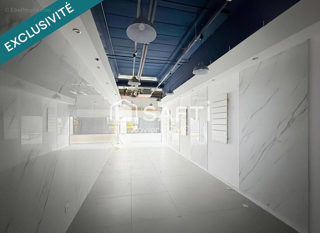 Photo 1 - Commerce à SIN-LE-NOBLE