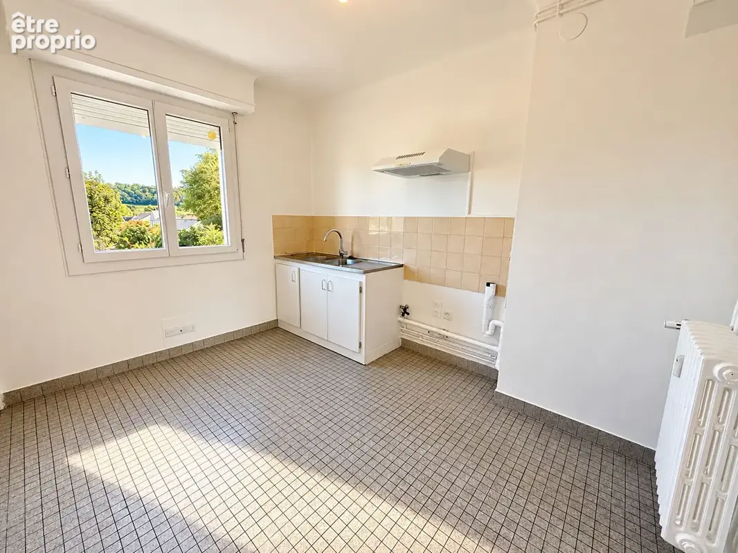 Soumoulou appt T4 70 m2, garage et cave - photo 5