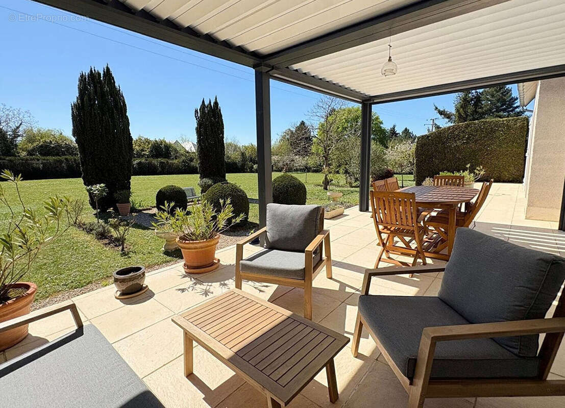 Maison à LA CROIX-EN-TOURAINE