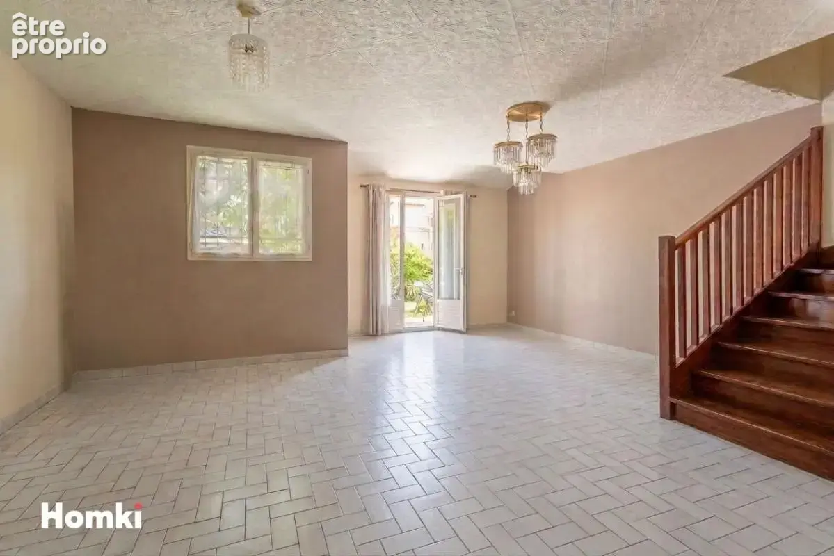 Maison/Villa T5 de 94 m² à Montigny-lès-Cormeilles 95370 - photo 2