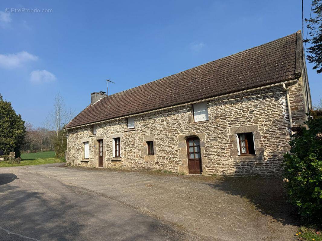 Maison à LANDEVANT