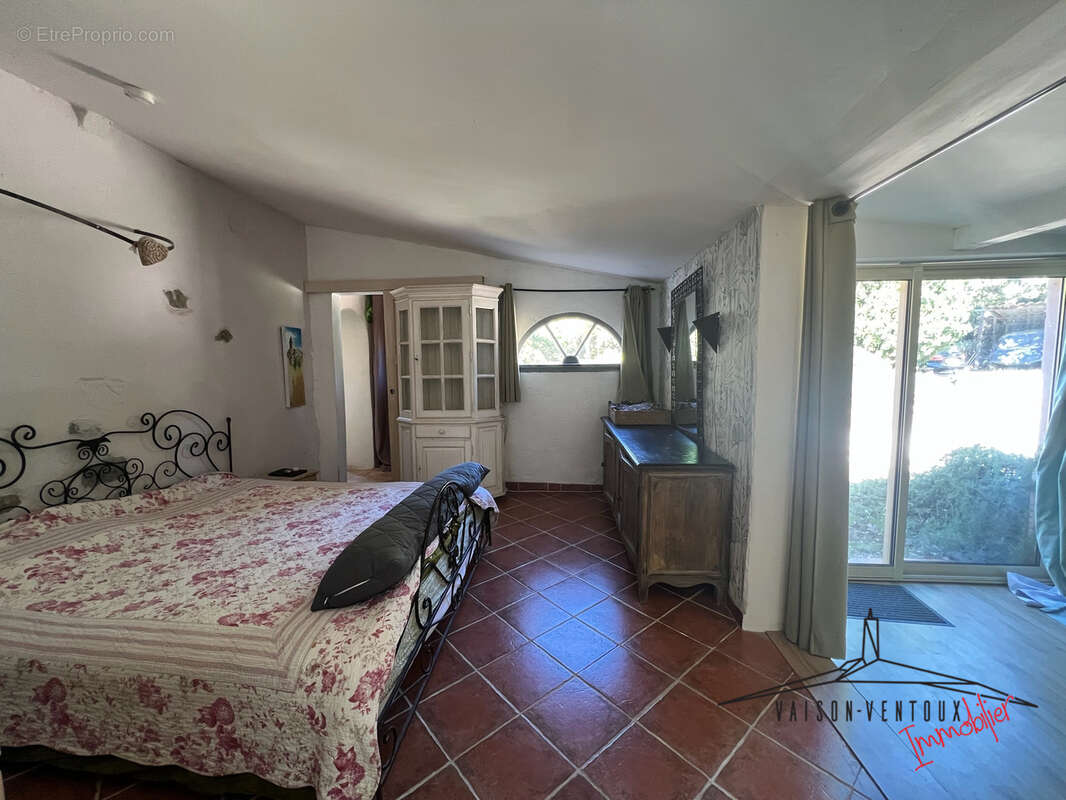 Maison à VAISON-LA-ROMAINE
