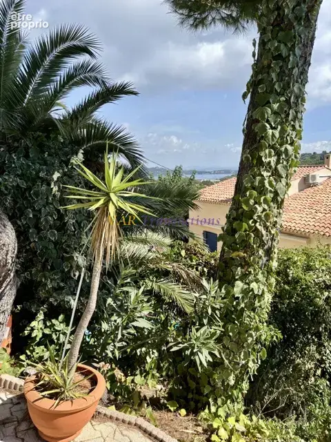 Propriété avec pleine vue mer, piscine et appartement indépendant, - photo 16