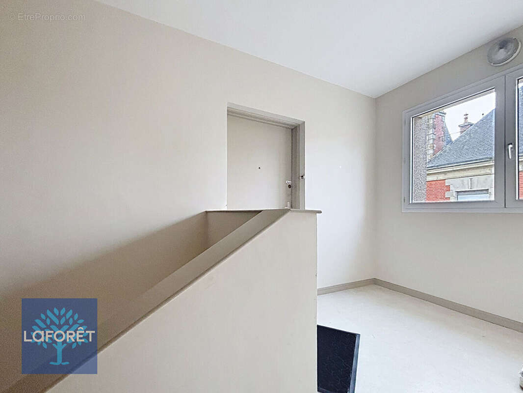 Appartement à FOUGERES