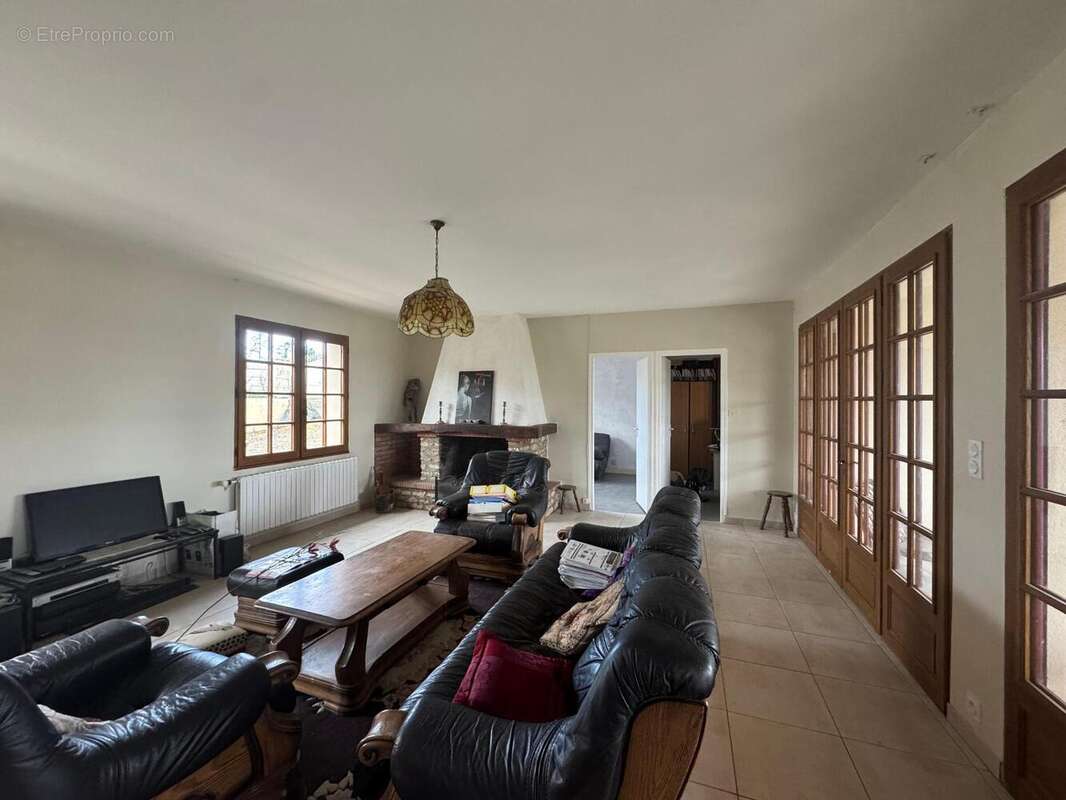   - Maison à BOUILLE-LORETZ