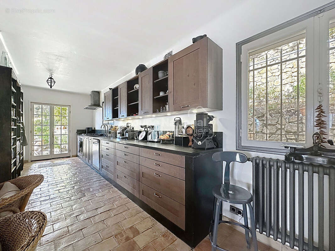 Rare sur le secteur Maison de caractère Le Tignet 4/5pièce(s) 170 m2 - photo 9
