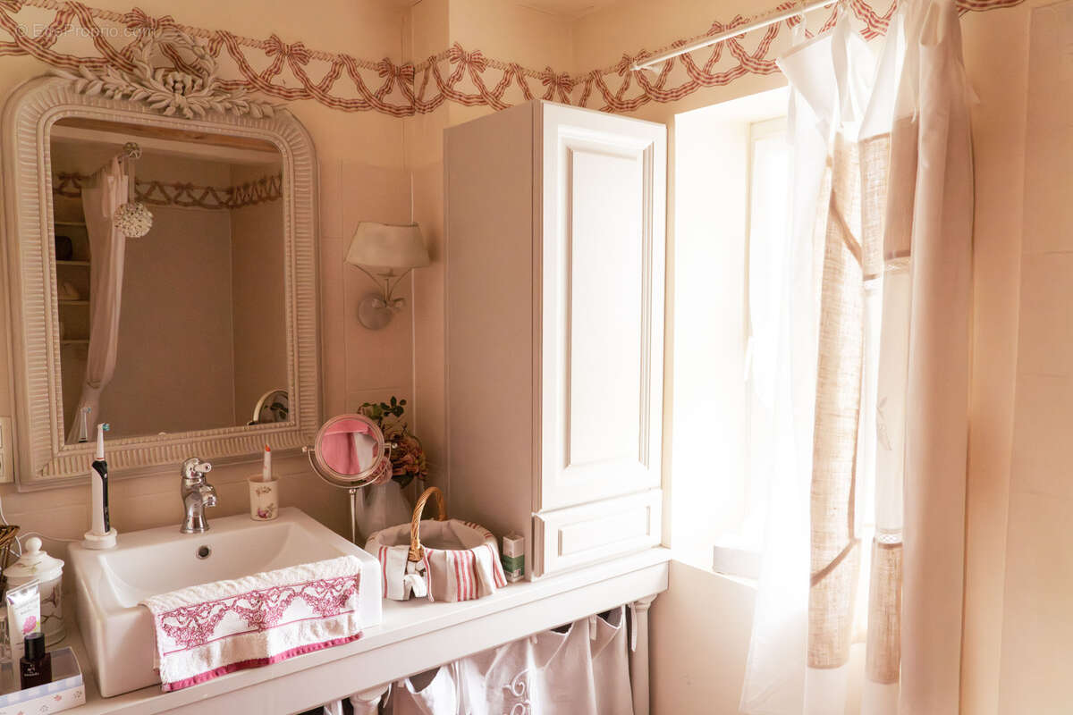 Maison à PERIERS-EN-AUGE