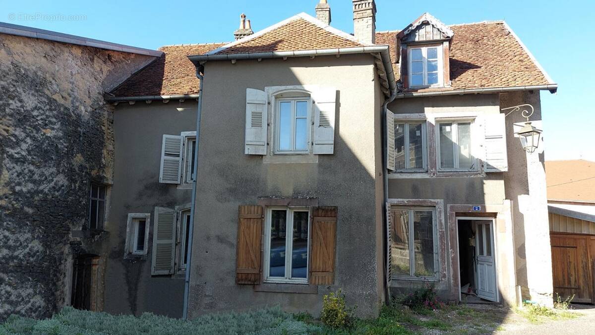 Maison à VAUVILLERS