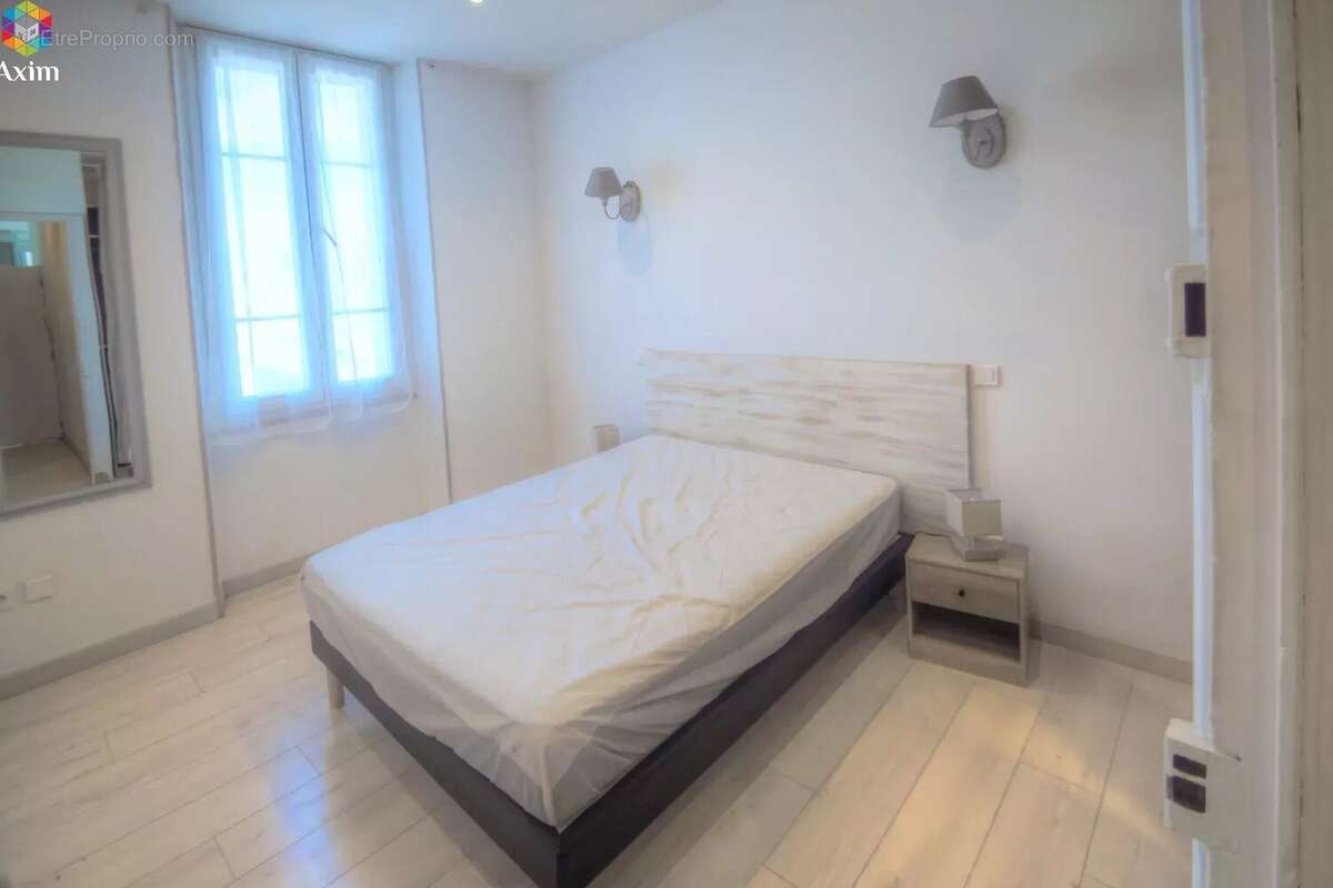 Appartement à SAINT-RAPHAEL