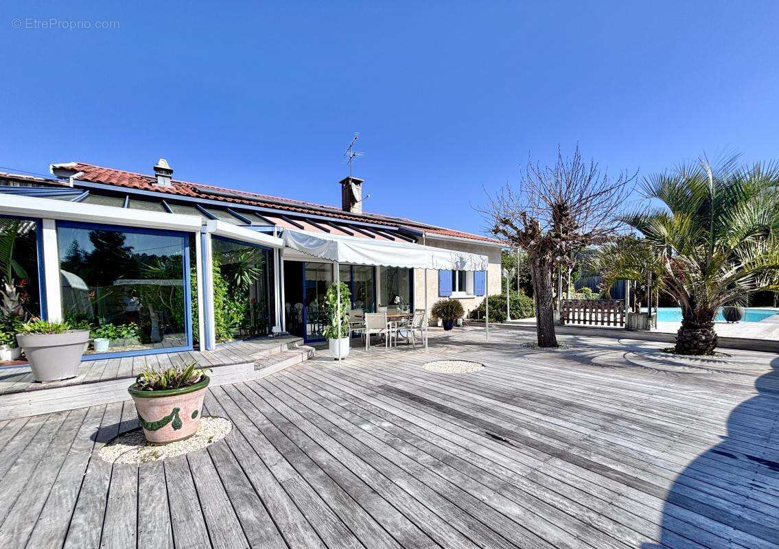 Maison à GRADIGNAN