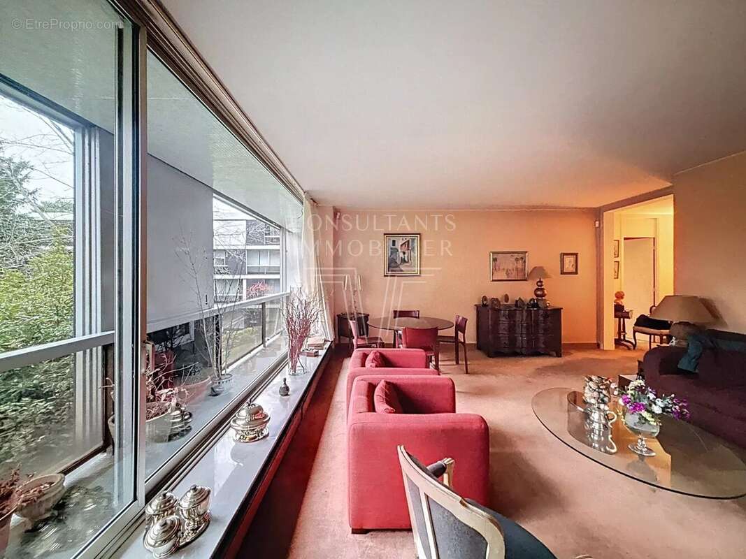 Appartement à BOULOGNE-BILLANCOURT