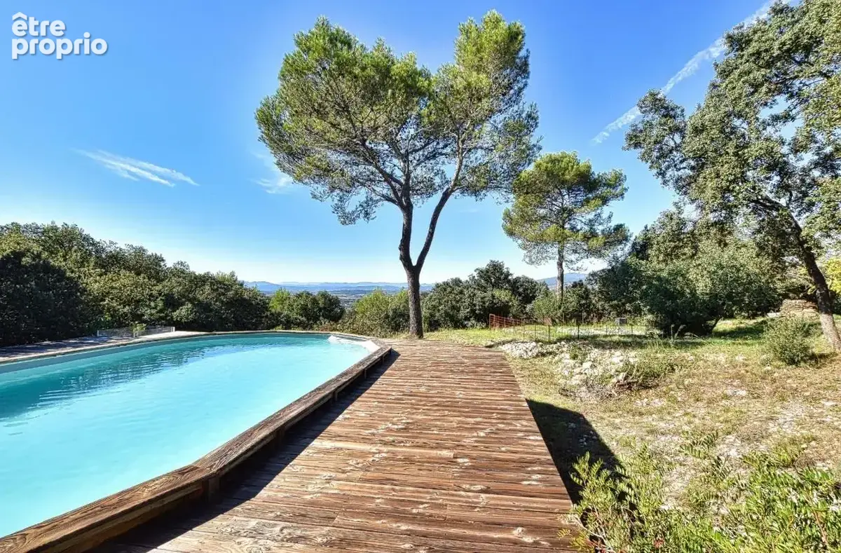Villa d’architecte au cœur de 2,6 hectares de nature, avec vue panoramique exceptionnelle - photo 21