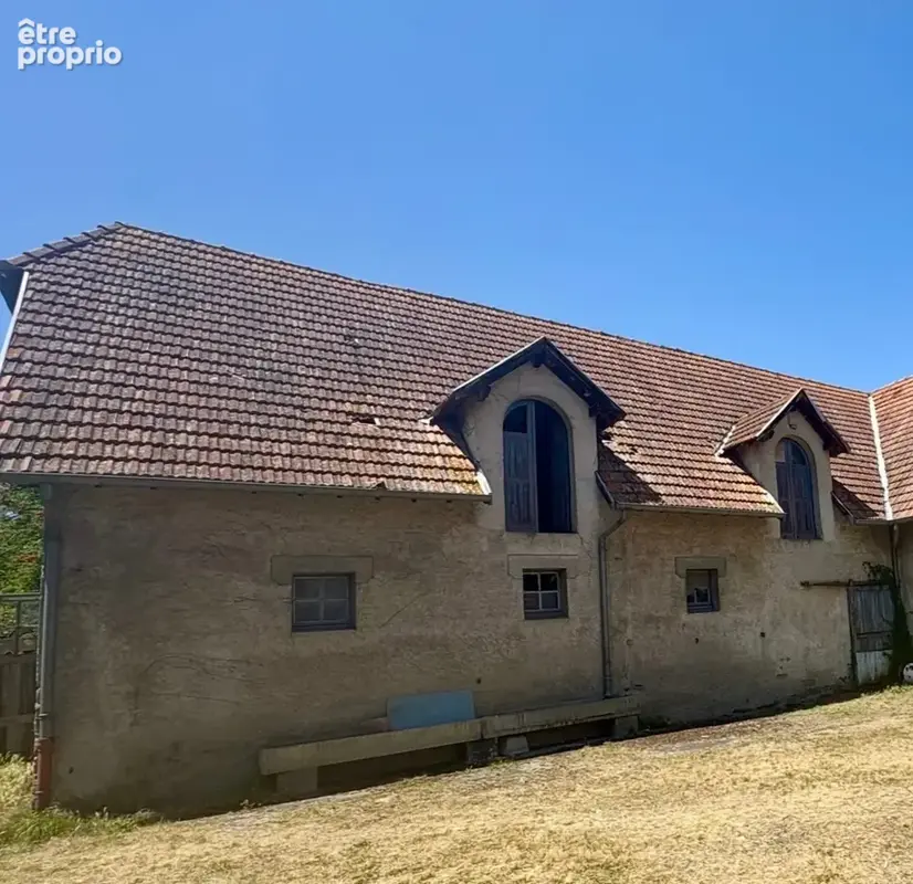 Tarbes – Propriété de caractère avec maison de 184 m² à rénover et près de 1 800 m² de bâtis - photo 10