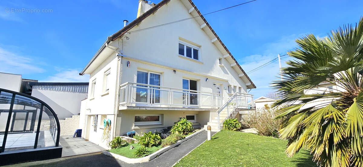 Maison à GRANDCAMP-MAISY