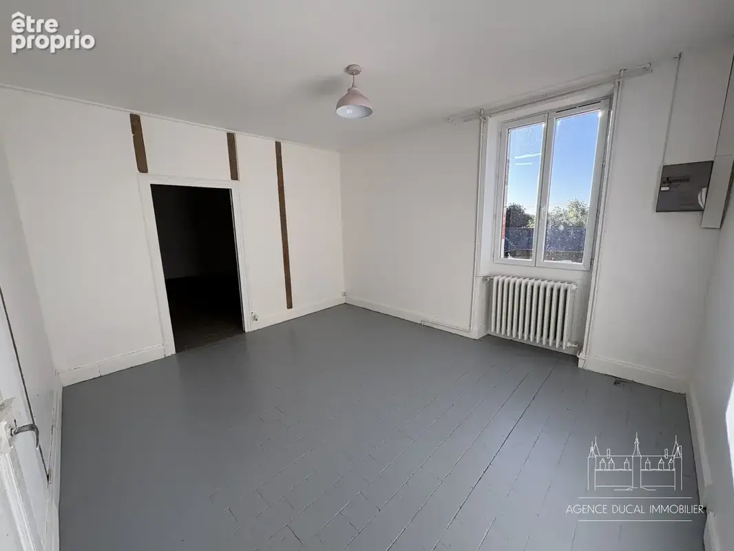 Maison 6 pièces 173 m² à vendre à Torteron (18320) - photo 9
