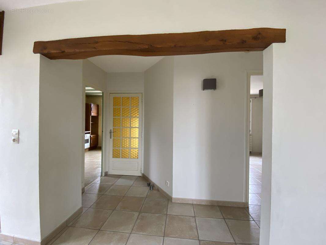 Maison à ROSNY-SUR-SEINE