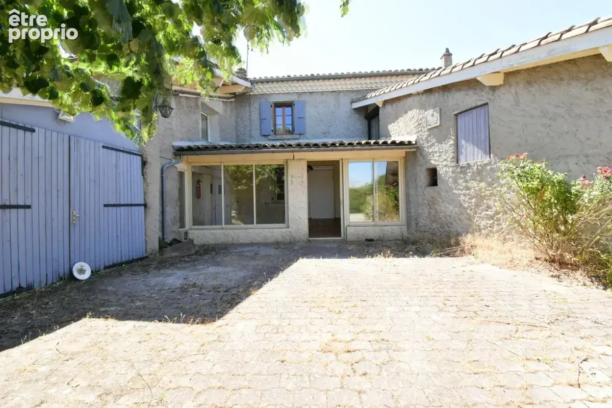 Photo Maison à Saint-Marcel-Les-Valence au prix de 245 000€