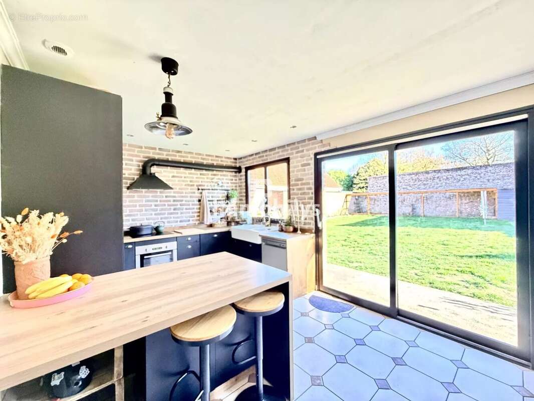 Maison à PECQUENCOURT