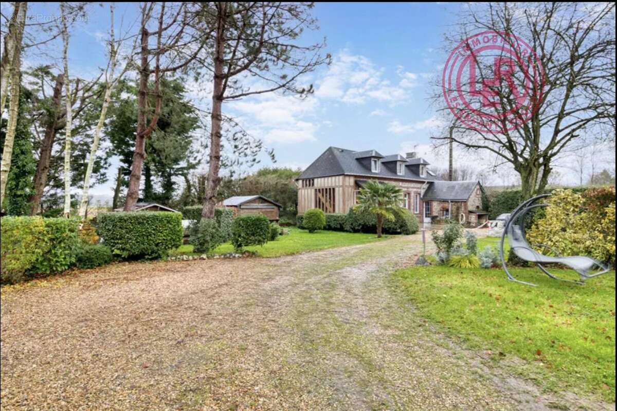 Maison à SAINT-LEONARD