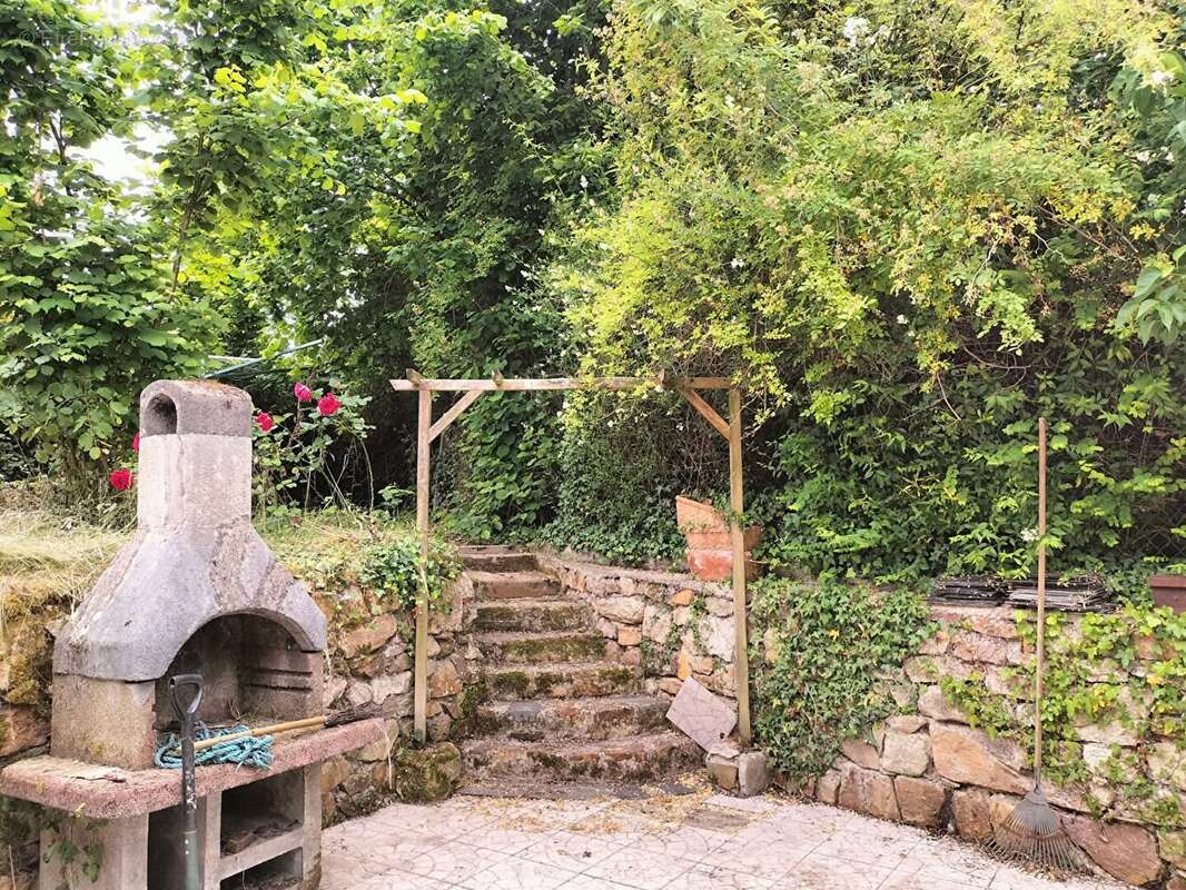 Maison à SAINT-AUBIN-DU-DESERT