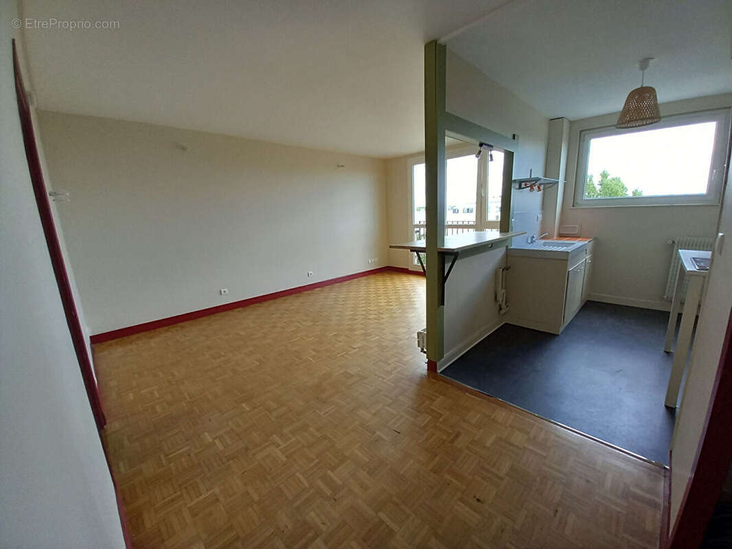 Appartement à BONDY