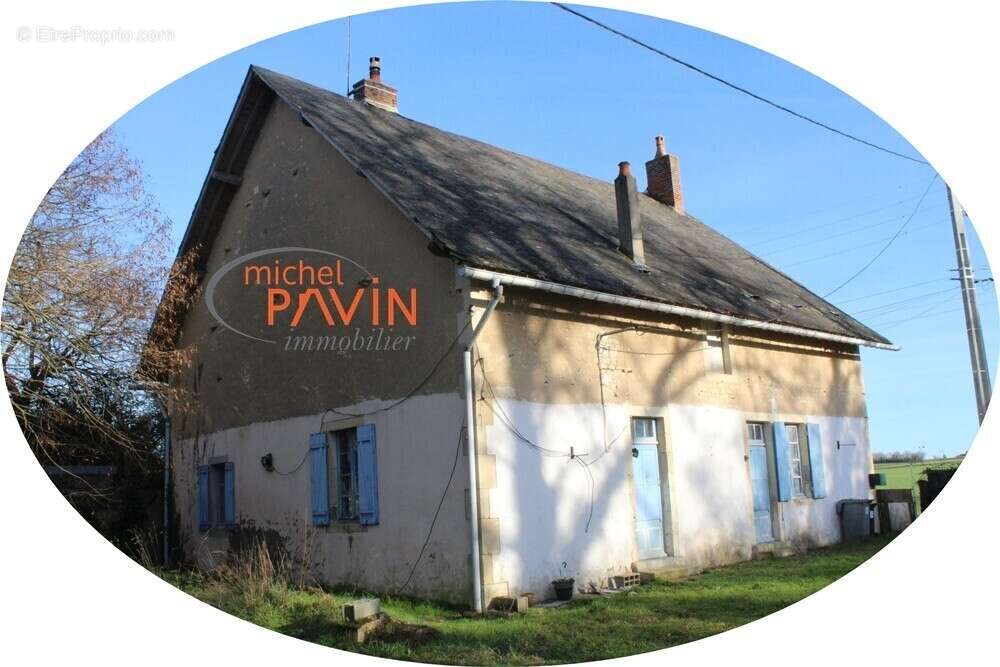 Maison à CHARLY