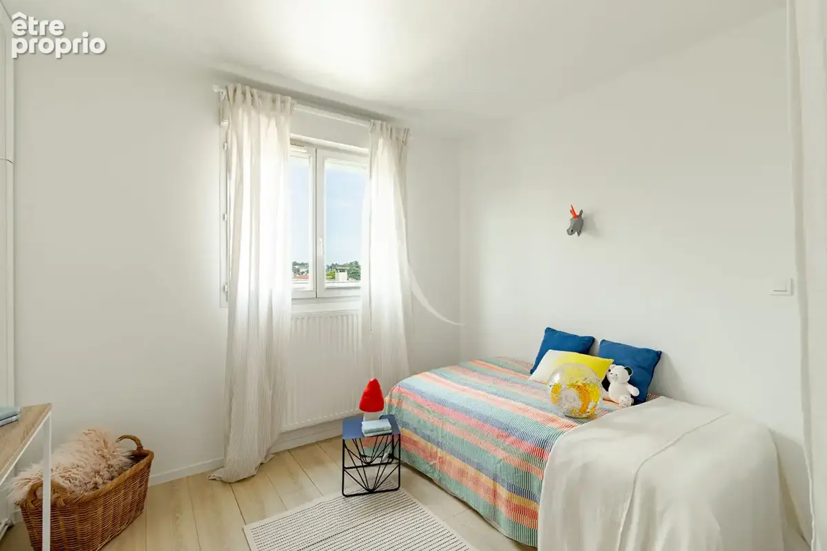 Appartement Chaville 3 pièce(s) 85 m2 - photo 6