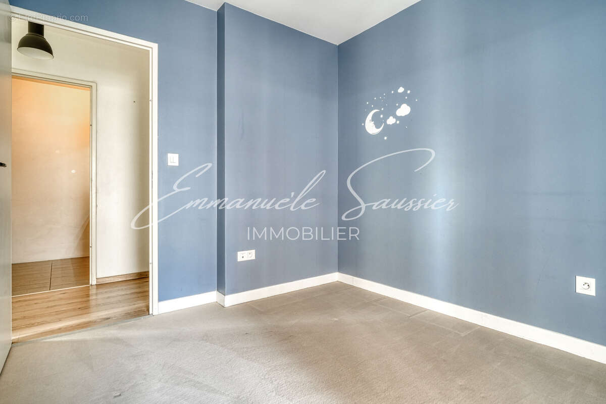 Appartement à CLICHY