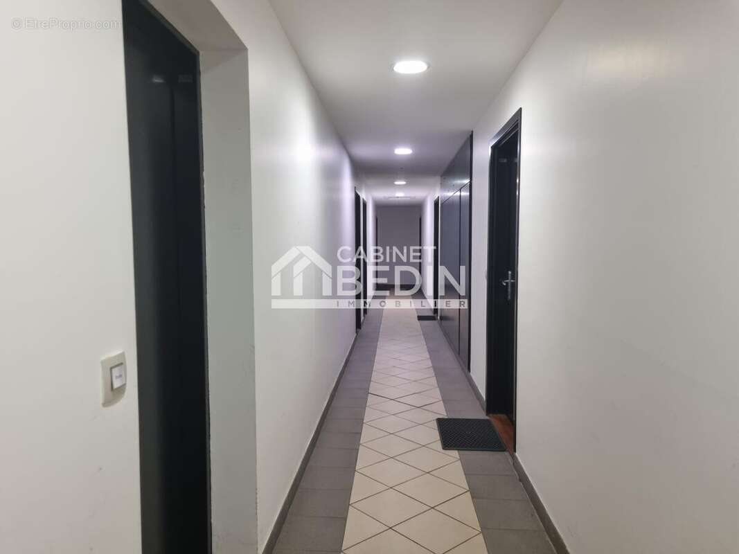 Appartement à FARGUES-SAINT-HILAIRE